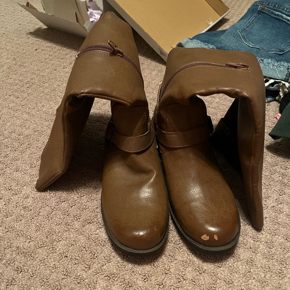 Brown boots